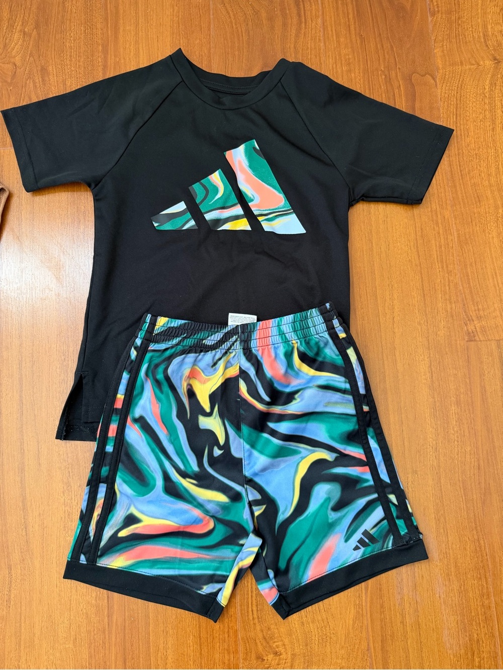 Adidas Matching Active Wear Set Tee with Multicolor Swirl Shorts